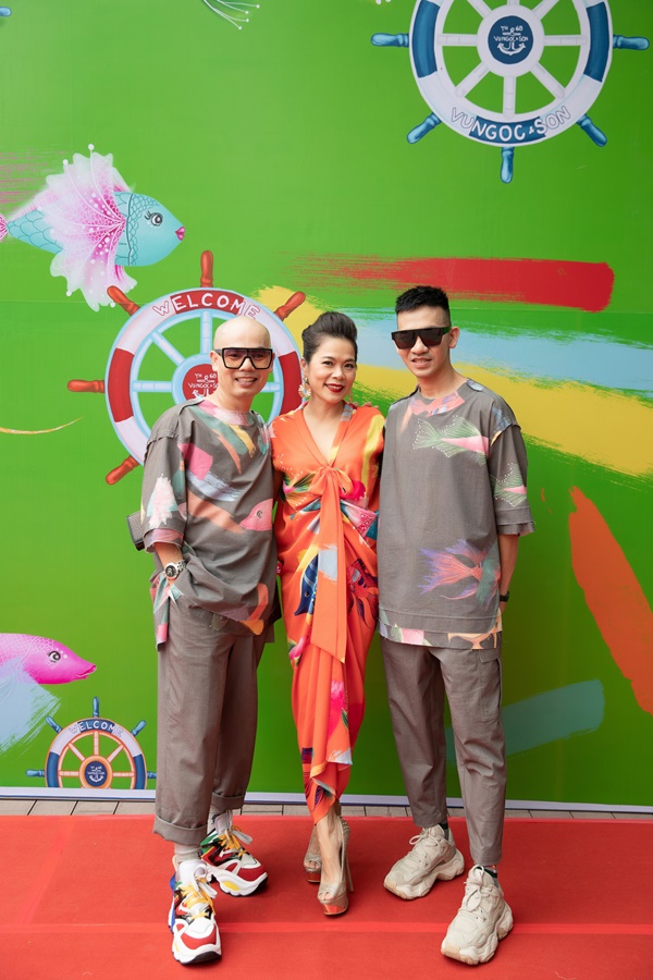 Ngạc nhiên chưa: Cũng có lúc Phượng Chanel ăn mặc không sến sẩm và lạc quẻ đây này!-8