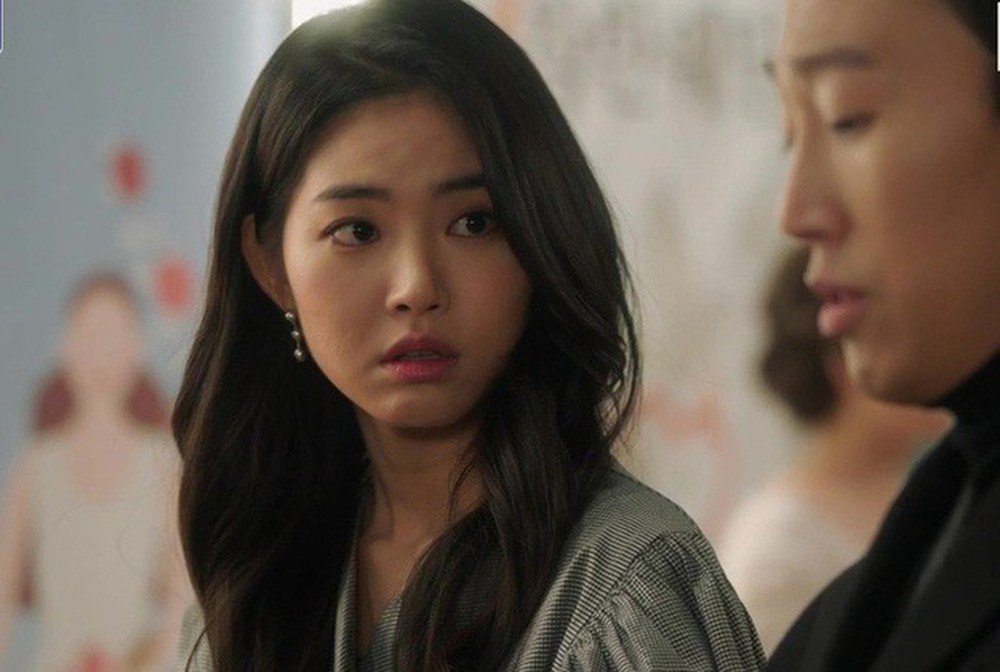 Đưa bố mẹ sang nói chuyện người lớn, nhìn bạn gái cúi đầu xuống bàn tôi lập tức hủy hôn-1