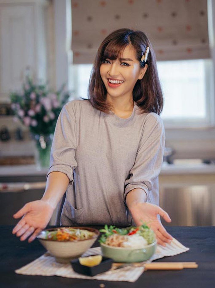 Ca sĩ Bích Phương gọi chồng về ăn cơm, hàng nghìn thanh niên đổ xô vào nhận vơ!-1