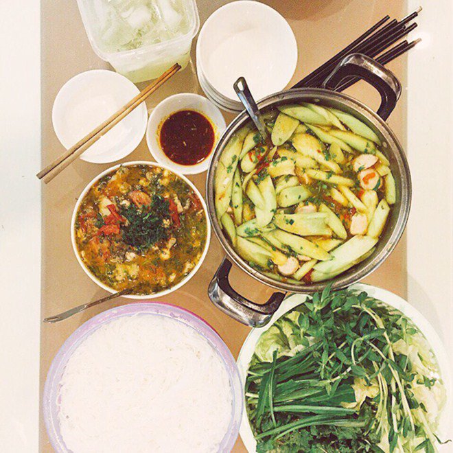 Ca sĩ Bích Phương gọi chồng về ăn cơm, hàng nghìn thanh niên đổ xô vào nhận vơ!-13