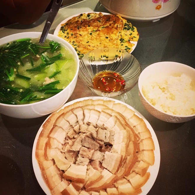 Ca sĩ Bích Phương gọi chồng về ăn cơm, hàng nghìn thanh niên đổ xô vào nhận vơ!-8