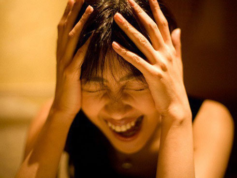 Trong cơn mê man bất tỉnh, tôi nghe chồng tiết lộ một bí mật mà bất kỳ ai quanh tôi cũng không thể ngờ tới-3