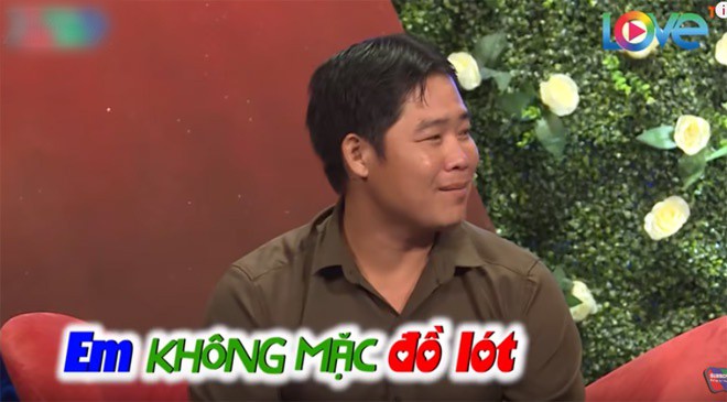 Dân mạng share nhiệt tình clip cũ của Bạn muốn hẹn hò: Chàng trai khoe không mặc... đồ lót lên sân khấu khiến bạn gái chạy mất dép-1