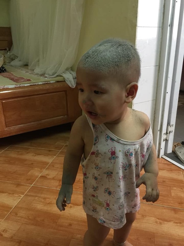 Thấy con im lặng bất thường, mẹ từ bếp chạy vào thấy cảnh tượng hãi hùng đến nỗi đánh không được, mắng cũng chả xong-2