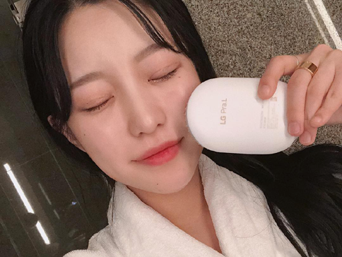 Bác sĩ da liễu làm đúng 4 điều này mỗi sáng để chống lão hóa, chị em nên học theo ngay để không bị già trước tuổi