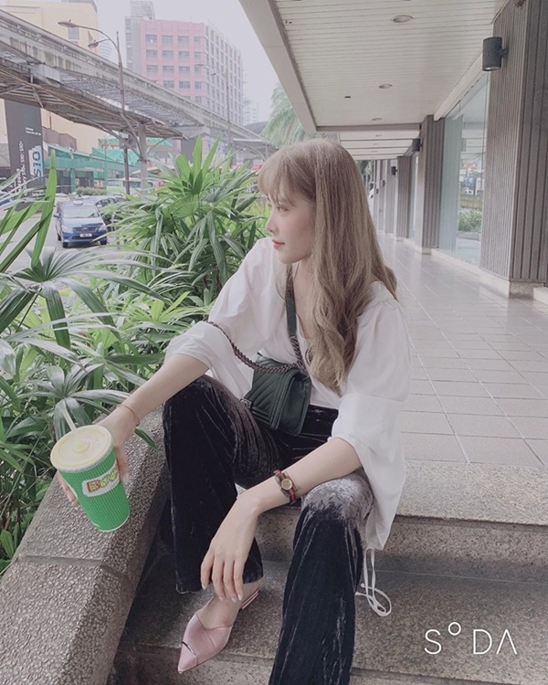 4 hoa hậu miền Tây: Người làm dâu đại gia, người mang tiếng là kẻ thứ 3-15