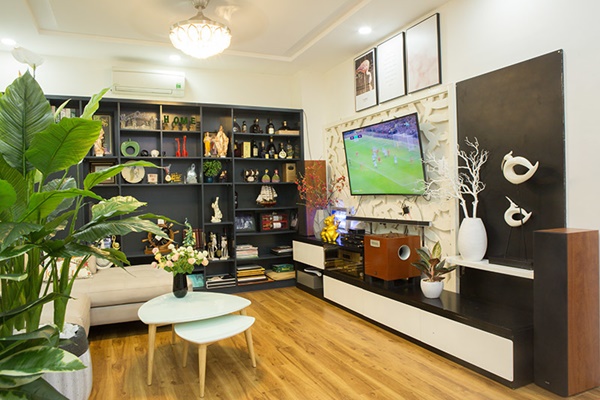 Nữ ca sĩ nghèo lấy chồng đại gia, sở hữu biệt thự 1.400m2 giữa Sài Gòn-6