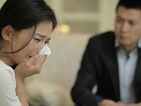 Chồng to khỏe, nam tính nhưng không muốn gần vợ suốt 5 năm