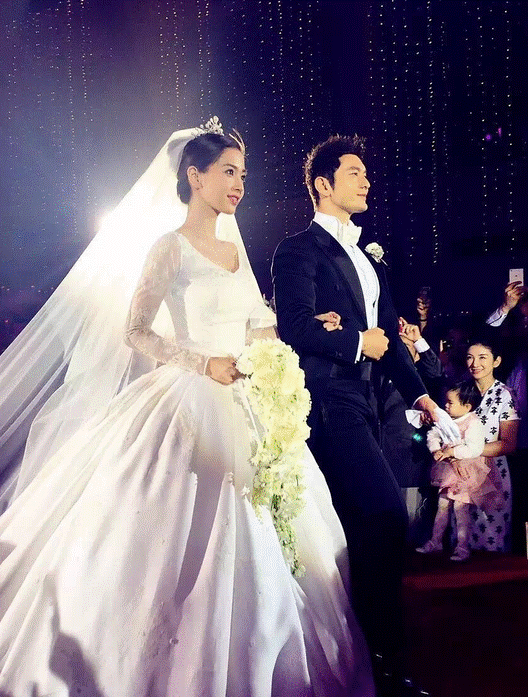 Sau Song Joong Ki - Song Hye Kyo, cặp đôi ngôn tình Huỳnh Hiểu Minh và Angelababy chuẩn bị công bố chuyện ly hôn?-4