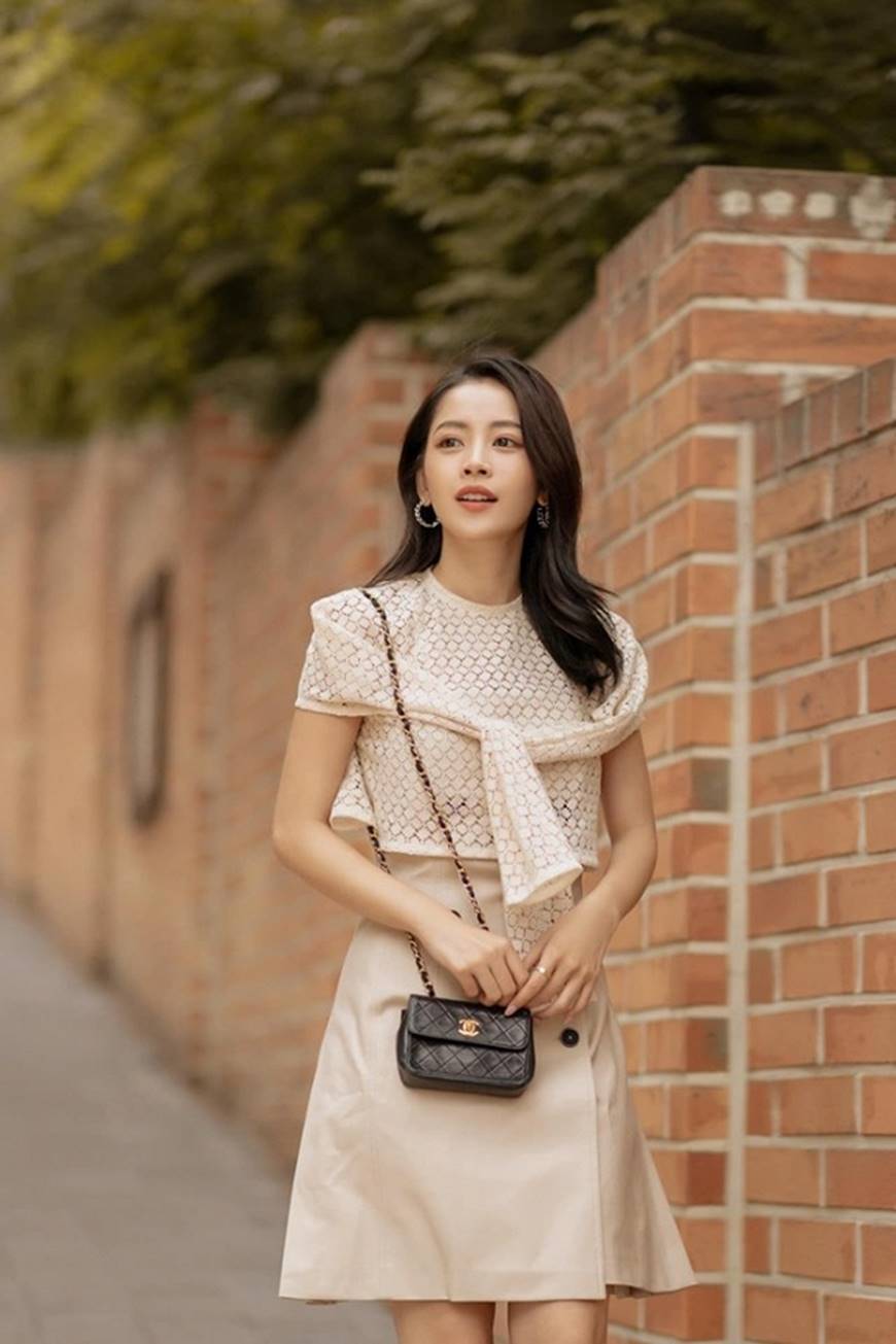 Diện trang phục như cô nàng công sở, Chi Pu cũng đẹp hết phần thiên hạ-2