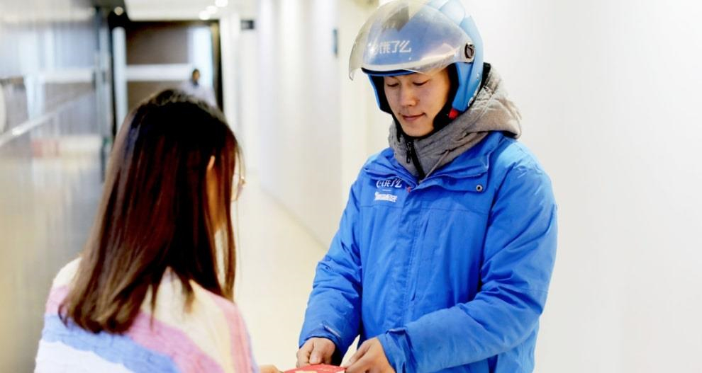 Tài xế giao đồ ăn ở Trung Quốc - công việc đầy vất vả và nguy hiểm-3
