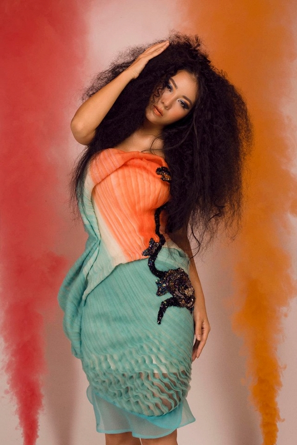 Thanh Hương quấn dây thép gai lên đầu, lột xác với hình ảnh ngoạn mục-8