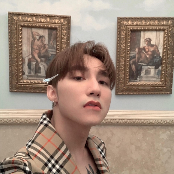 Sơn Tùng M-TP Đổi 3 kiểu tóc trong MV Hãy trao cho anh, kiểu nào đang khiến giới trẻ bấn loạn?-3