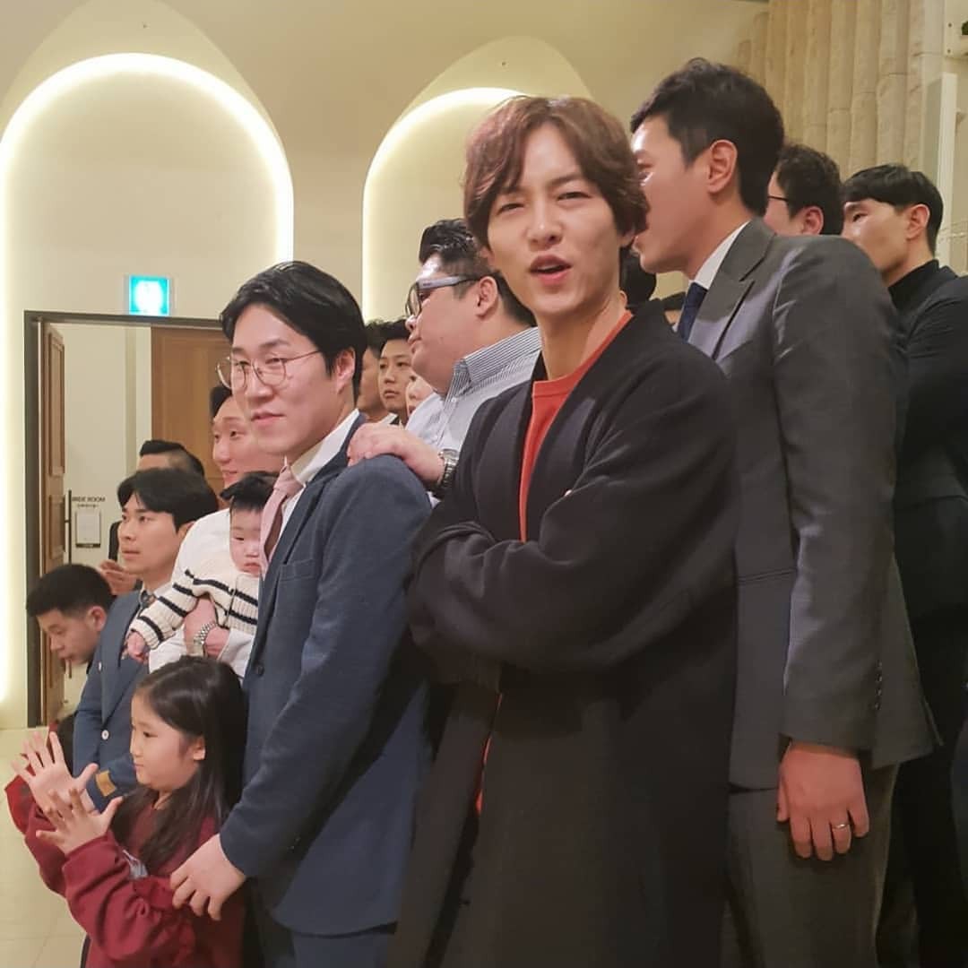 Tìm ra thời điểm Song Song trục trặc: Song Hye Kyo không dự hôn lễ quản lý của chồng, Song Joong Ki đầy khó xử-3