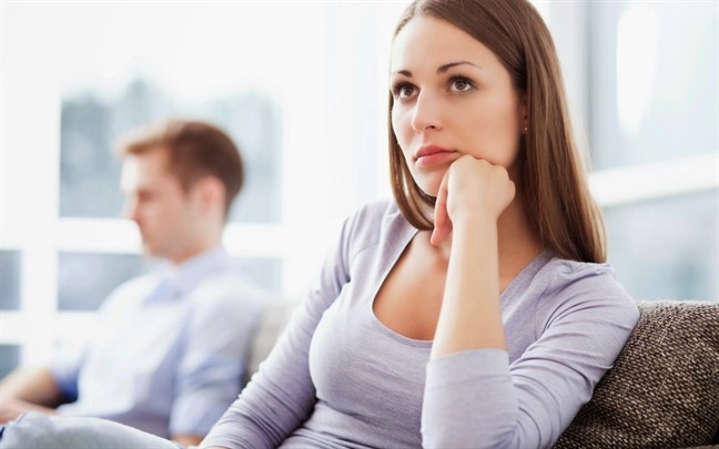 Đêm ấy tôi định bỏ trốn, thế nhưng khi phát hiện cô gái đang ngắm vuốt trong phòng tắm, tôi quyết tâm ở lại-1