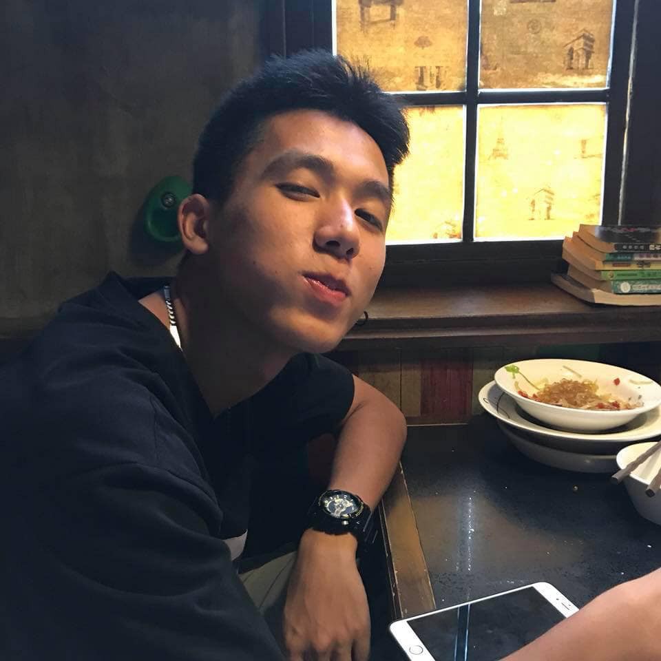 Nam du học sinh Việt đang gây bão khắp các diễn đàn: Điển trai không kém gì các soái ca lại còn body cực phẩm 6 múi-1
