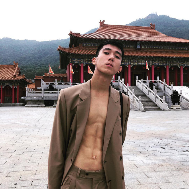 Nam du học sinh Việt đang gây bão khắp các diễn đàn: Điển trai không kém gì các soái ca lại còn body cực phẩm 6 múi-10