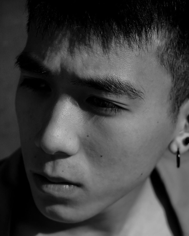 Nam du học sinh Việt đang gây bão khắp các diễn đàn: Điển trai không kém gì các soái ca lại còn body cực phẩm 6 múi-6