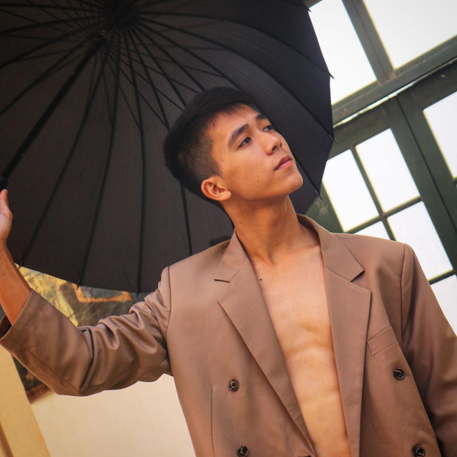 Nam du học sinh Việt đang gây bão khắp các diễn đàn: Điển trai không kém gì các soái ca lại còn body cực phẩm 6 múi-7