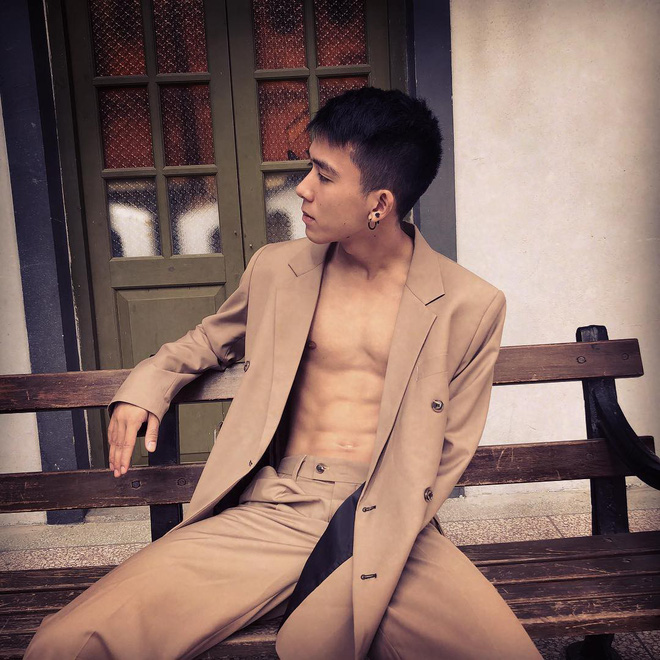 Nam du học sinh Việt đang gây bão khắp các diễn đàn: Điển trai không kém gì các soái ca lại còn body cực phẩm 6 múi-8