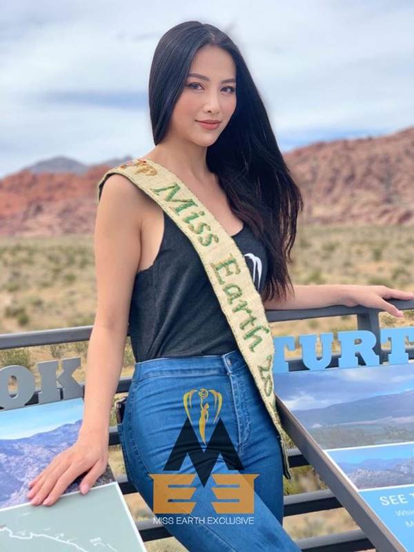 Hoa hậu Phương Khánh diện áo dài lộng lẫy dự đêm chung kết Hoa hậu Trái đất Mỹ-3