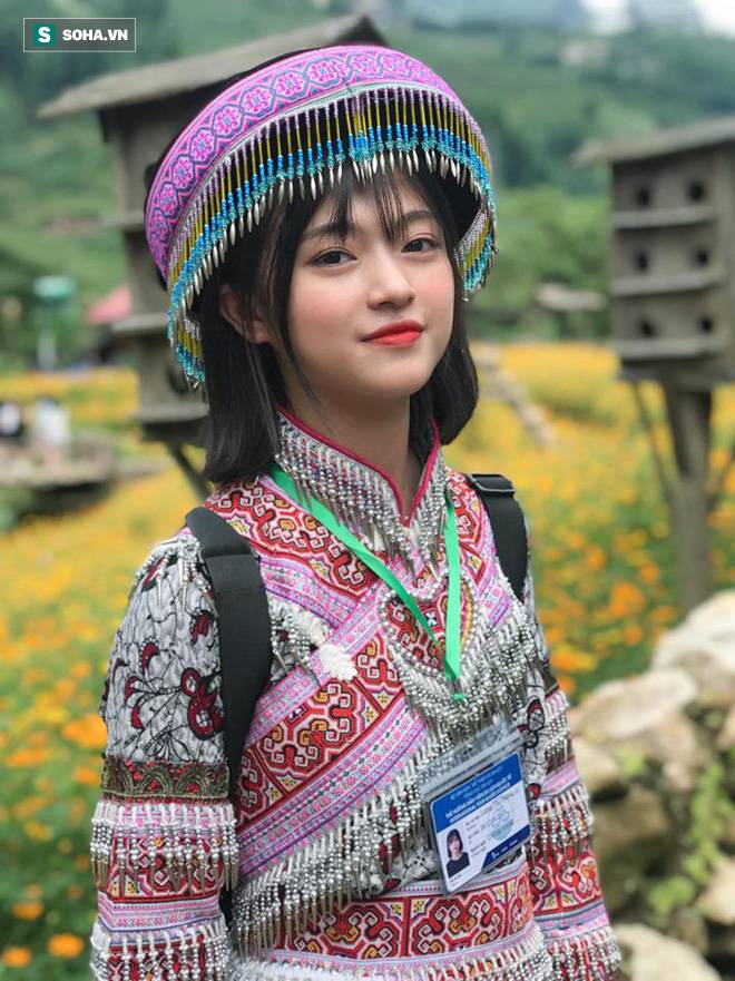 Xuất hiện chỉ 18 giây trong trang phục dân tộc, cô gái khiến dân mạng không ngừng tìm kiếm-2