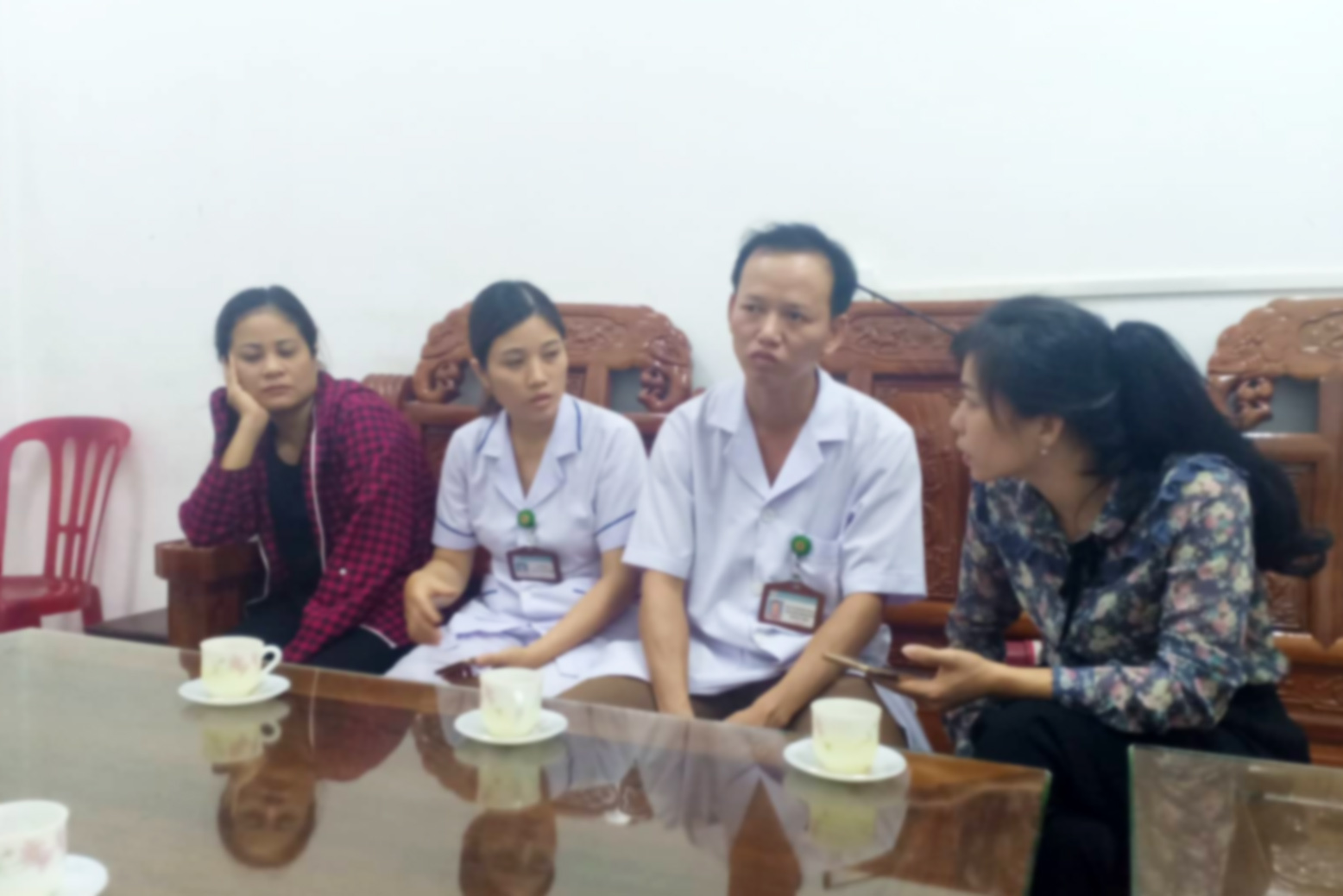 Trẻ sơ sinh tử vong với vết đứt cổ có nhiều mâu thuẫn khó tin-2