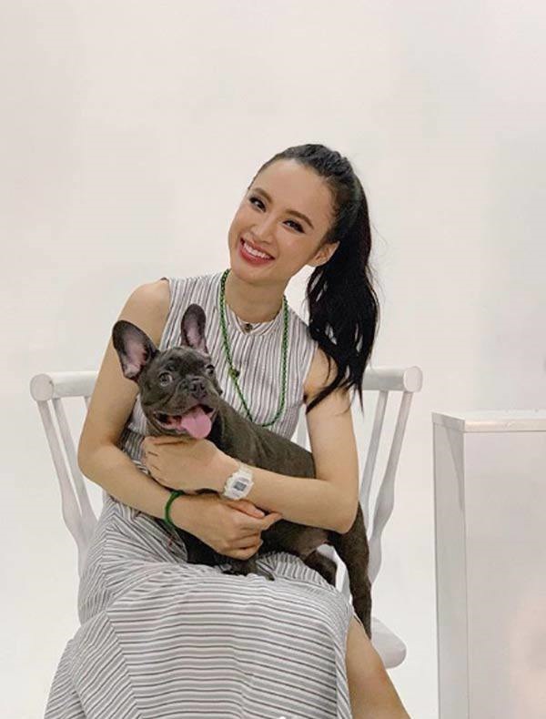 Còn đâu Nữ hoàng sexy, Angela Phương Trinh giờ đây ăn vận nền nã hơn xưa bội phần-12