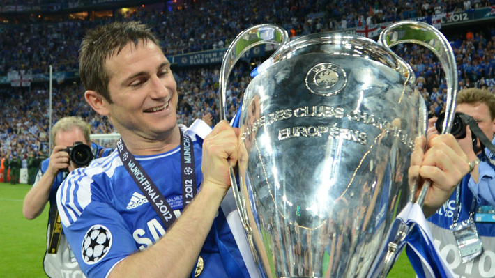 Trước mắt là chông gai, Lampard đáp trả bất ngờ khi được đề nghị xin tư vấn từ Mourinho-2