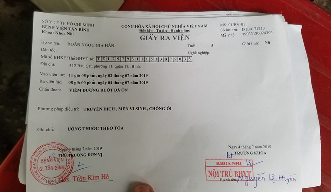 Khu phố nơi cả chục người cùng bị ngộ độc sau tiệc cưới ngày 30/6 bức xúc: Có đến 10 em bé ở xóm này phải nhập viện-8