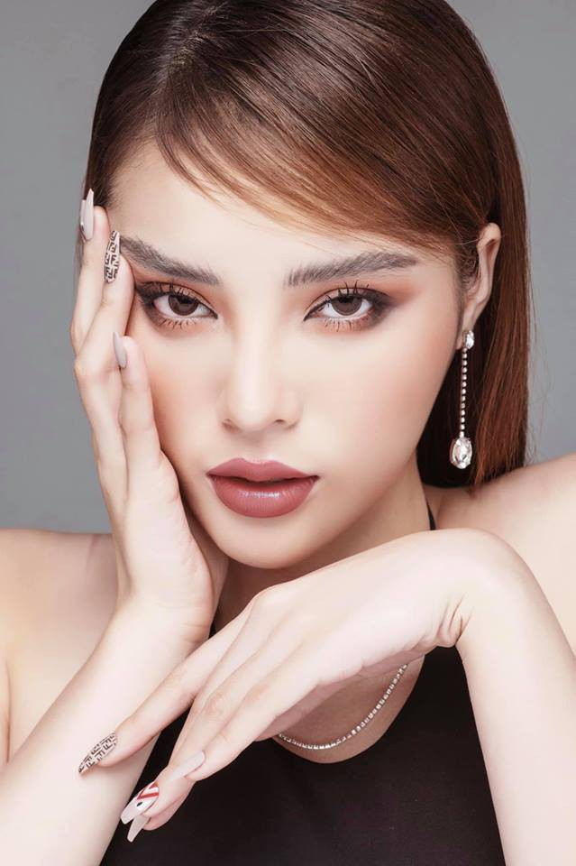 Nghịch lý chuyện sao nữ Vbiz khác lạ tới không nhận ra nhưng vẫn khư khư khẳng định không hề dao kéo-6