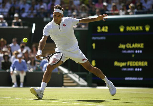Tay vợt 15 tuổi tiếp tục gây chấn động ở Wimbledon 2019-2