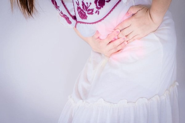 Bé gái 15 tuổi suýt đứt buồng trứng, cảnh báo bệnh phụ khoa ngay cả trẻ cũng có thể mắc-1