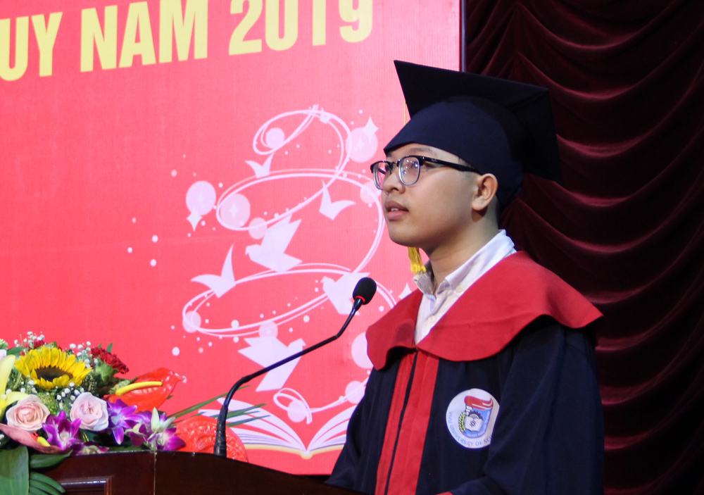 Thủ khoa trường Tự nhiên giành học bổng tiến sĩ 8,4 tỷ-3