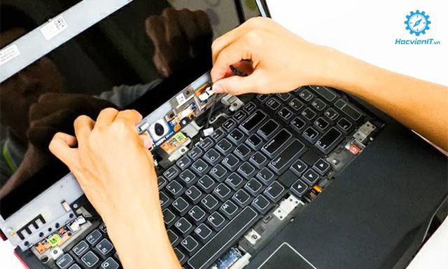 8 sai lầm thường mắc phải khi sử dụng laptop-8
