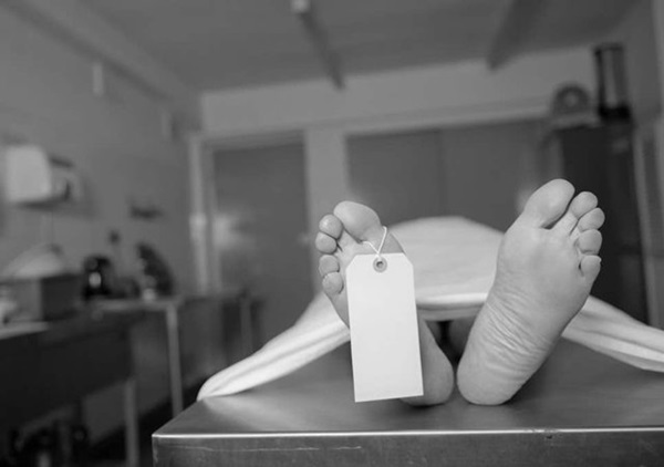 Đang làm đám tang thì thấy chân tay con trai cử động, gia đình phát hiện sự thật rợn người-2