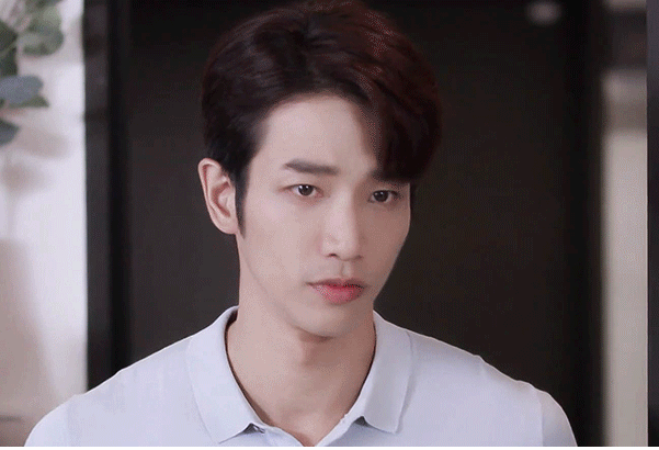 Tận mắt thấy vợ sắp cưới tình tứ với đàn ông lạ, anh bạn trai ghen tuông không nghe giải thích, hủy hôn luôn nhưng 1 tháng sau gặp lại thì điếng người-2