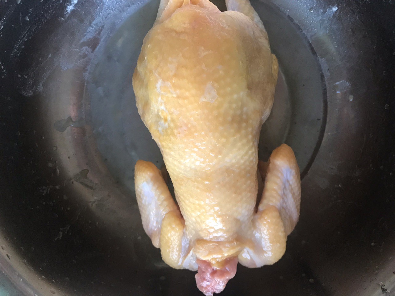 Cả nhà phản đối khi tôi dùng nồi cơm điện nướng gà, nhưng khi ăn thì khen ngon nức nở!-1