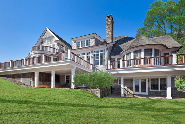 Có gì trong biệt thự của con trai tổng thống Mỹ đình đám trên các mặt báo-16