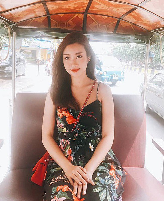 3 năm sau đăng quang, từ Hoa hậu giản dị nhất, Đỗ Mỹ Linh đang từng bước chuyển mình thành yêu nữ hàng hiệu-2