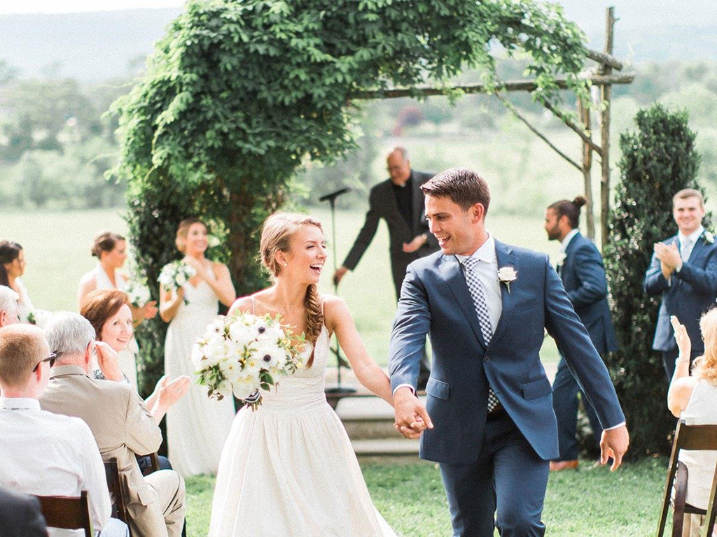 Cấm trẻ em vào đám cưới: Văn minh hay ích kỷ?-1