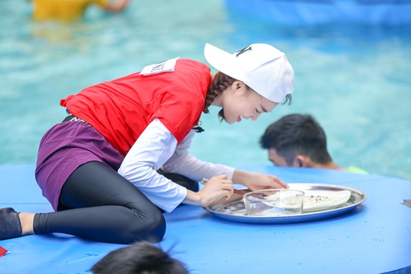 Tóc Tiên chê Ngô Kiến Huy - BB Trần đồng bóng, nói điều gây sốc về Trấn Thành-2