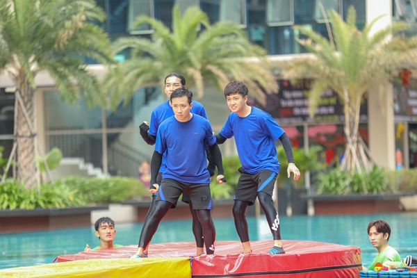 Tóc Tiên chê Ngô Kiến Huy - BB Trần đồng bóng, nói điều gây sốc về Trấn Thành-4