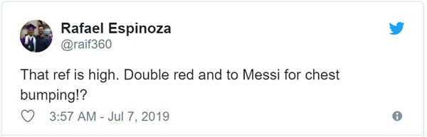 Cộng đồng mạng bất bình, phẫn nộ khi chứng kiến Messi phải nhận chiếc thẻ đỏ gây tranh cãi-4