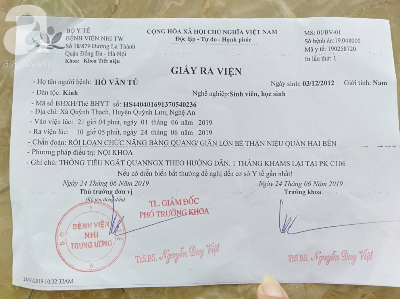 Vợ chồng nghèo cầu cứu 100 triệu đồng cho con trai 7 tuổi mắc bệnh thận có cơ hội phẫu thuật, giành lại sự sống-3