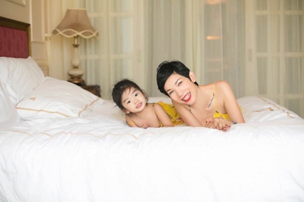 Tiết lộ lập gia đình lần hai chưa bao lâu, siêu mẫu Xuân Lan đã chia tay?-1