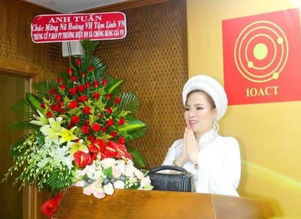 Nữ hoàng văn hóa tâm linh và những danh xưng nhan sắc kỳ lạ-2