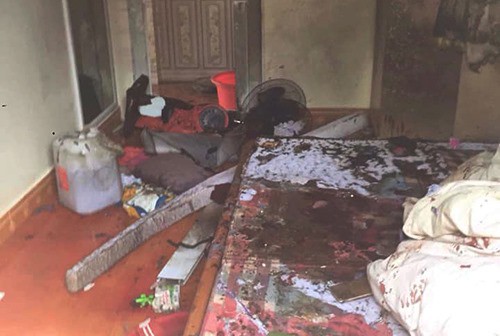 Thiếu phụ bị người tình khoá cửa tẩm xăng thiêu chết do mâu thuẫn tình cảm, mẹ và 2 con nhỏ bị bỏng nặng-1