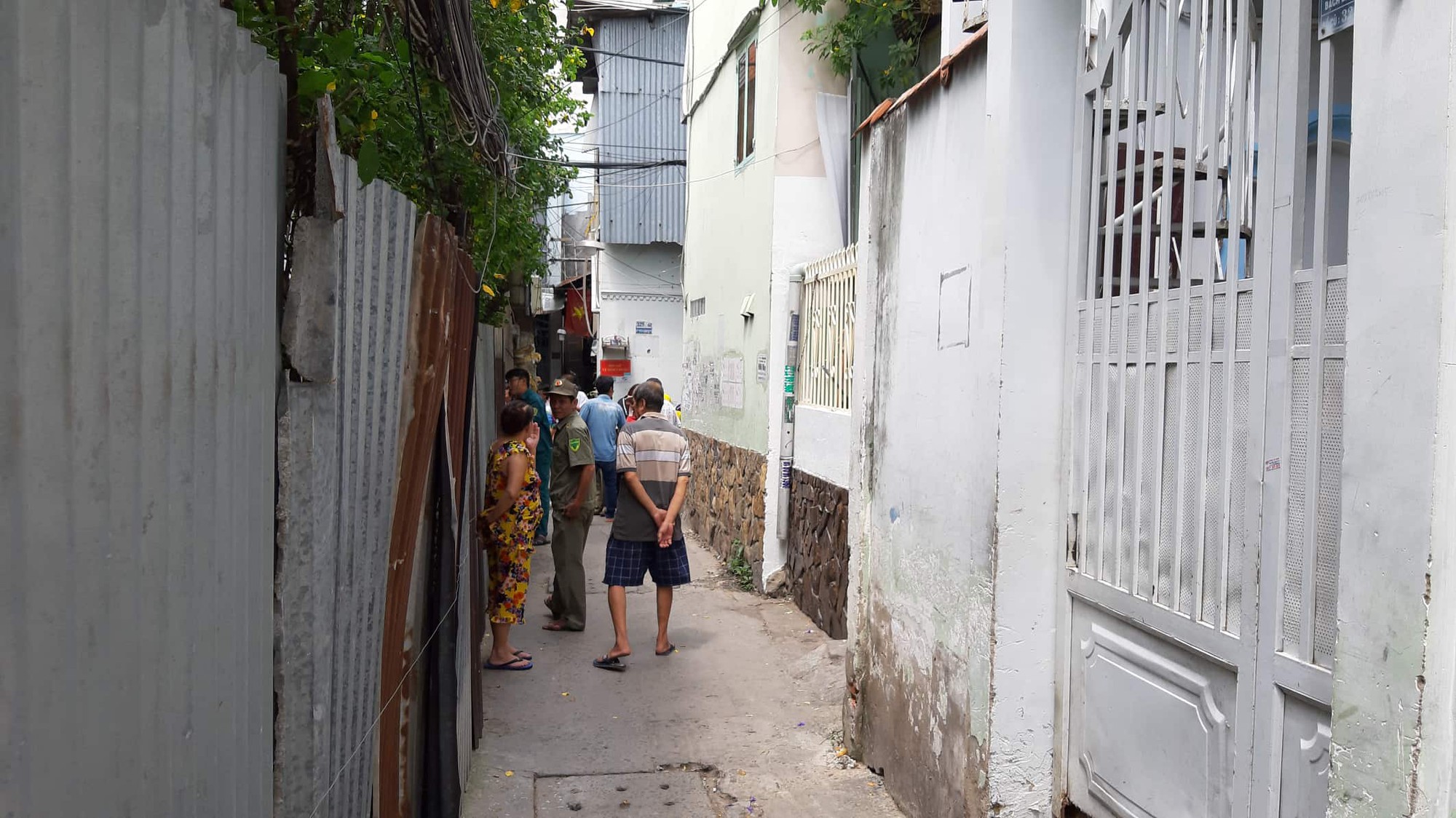 Nữ sinh 19 tuổi chết bất thường tại phòng trọ, trên người có nhiều vết dao đâm-3