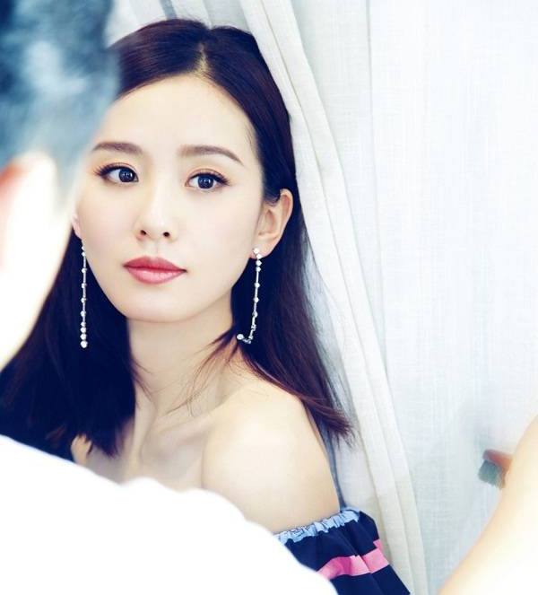 4 tướng tai phụ nữ sinh ra có số Phượng Hoàng: Cả cuộc đời sung sướng an nhàn, tiền bạc tình duyên đỏ thắm-1